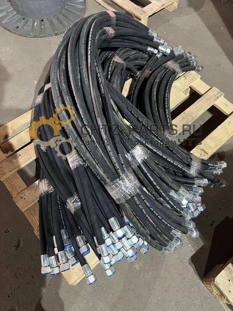Рукав РВД 35.02-26-108-14Сб
